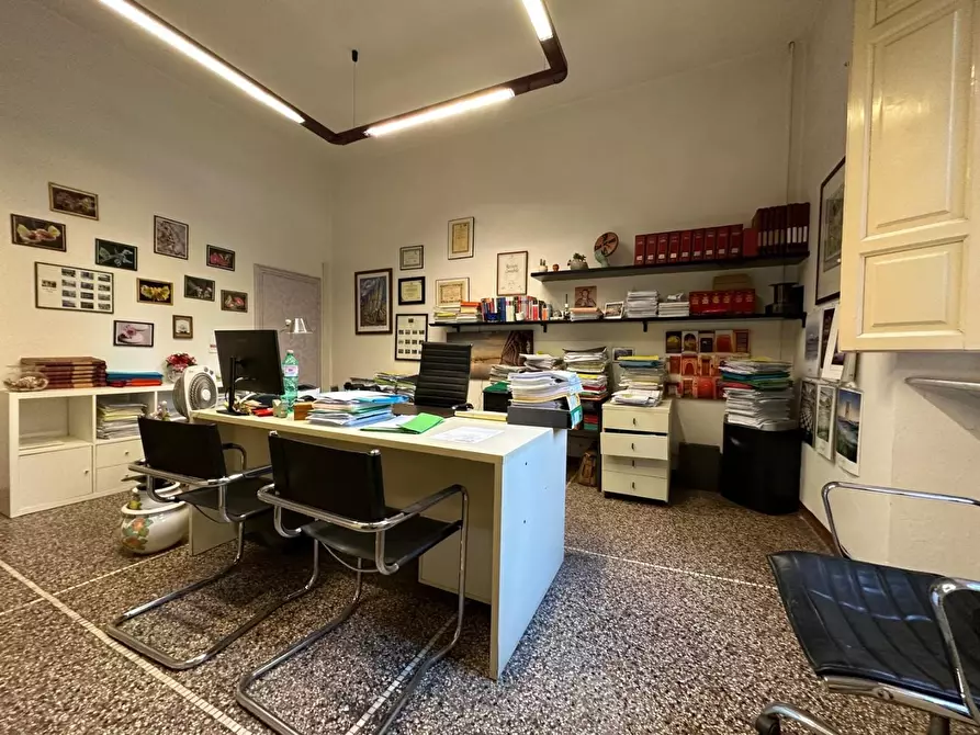 Immagine 6 di Villa in vendita  a Vicopisano