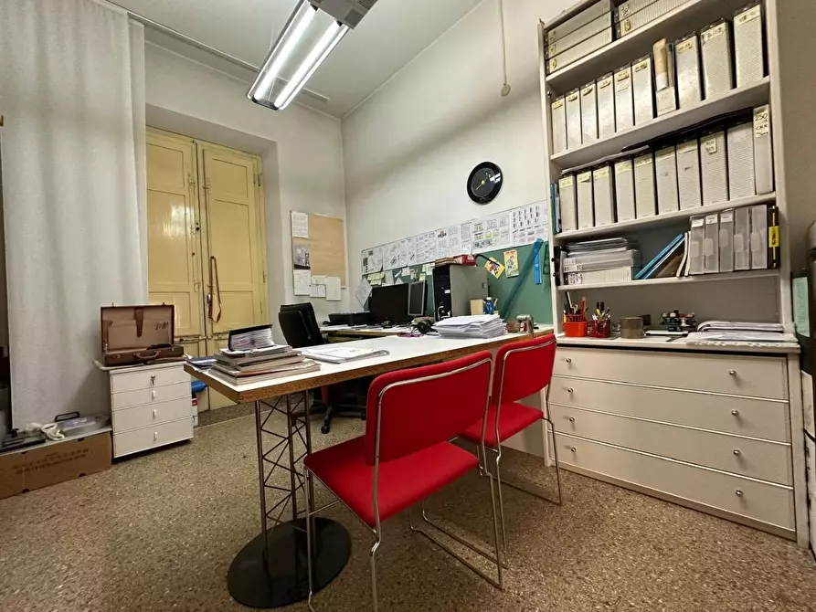 Immagine 19 di Villa in vendita  a Vicopisano