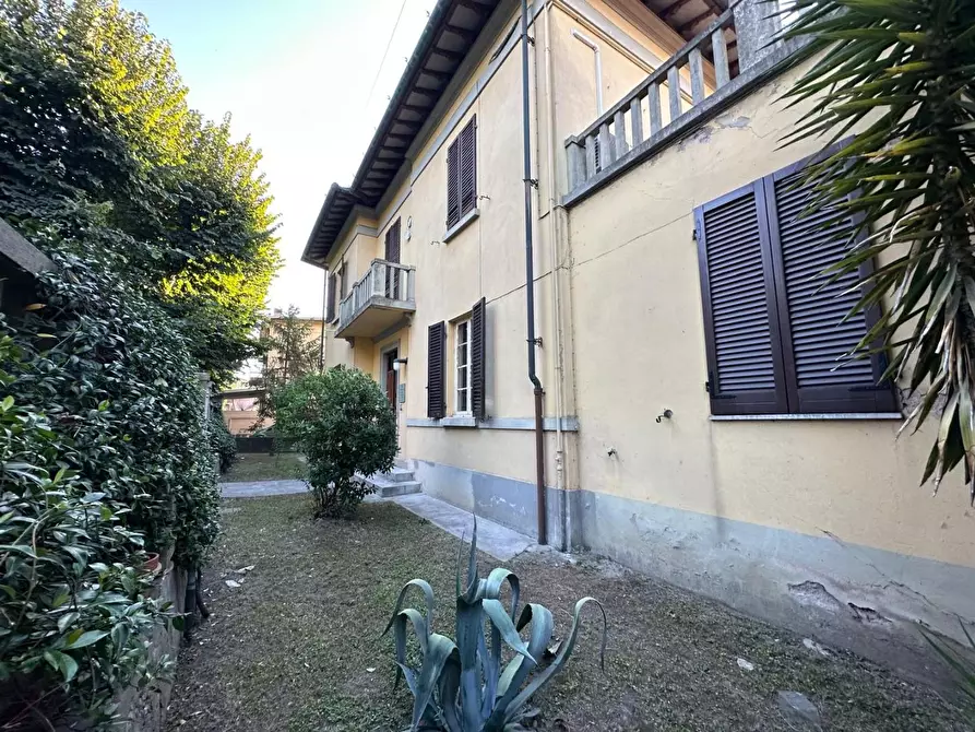 Immagine 30 di Villa in vendita  a Vicopisano