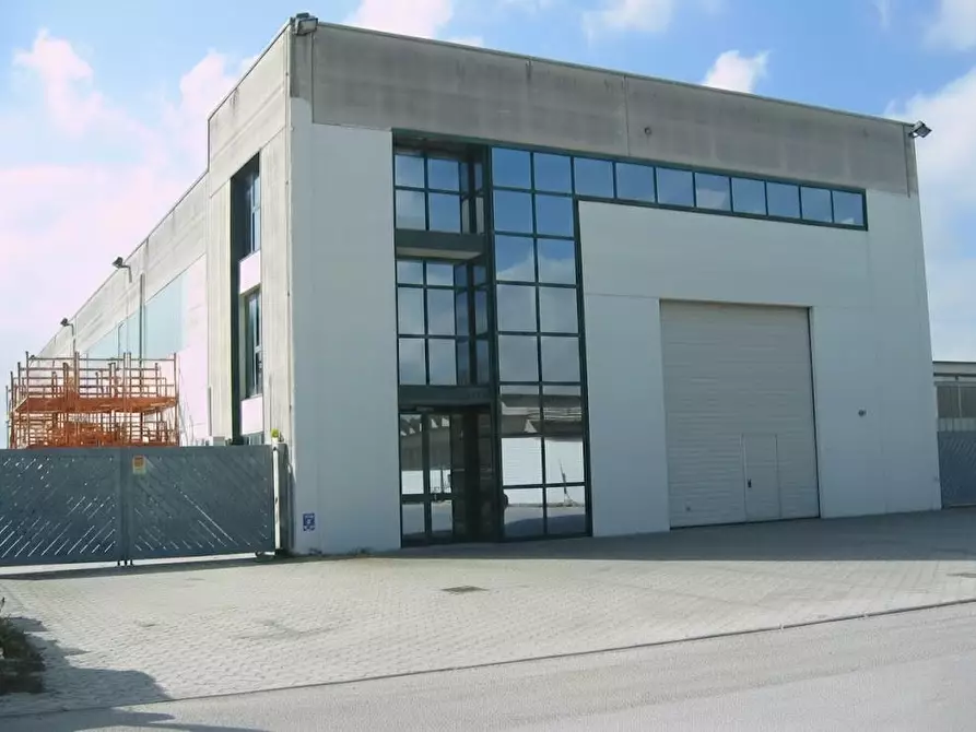 Immagine 1 di Capannone industriale in vendita  a Casciana Terme Lari