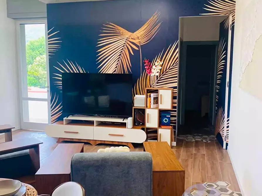 Immagine 14 di Appartamento in vendita  a Pietrasanta