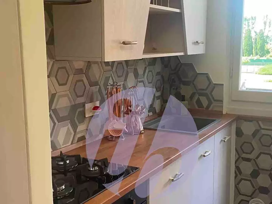 Immagine 13 di Appartamento in vendita  a Pietrasanta