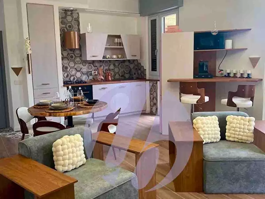 Immagine 6 di Appartamento in vendita  a Pietrasanta