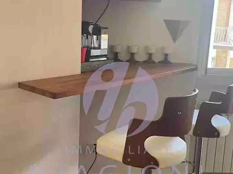 Immagine 8 di Appartamento in vendita  a Pietrasanta
