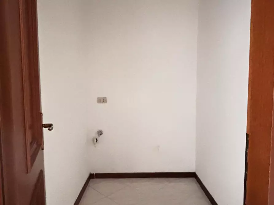 Immagine 9 di Appartamento in vendita  a Cascina