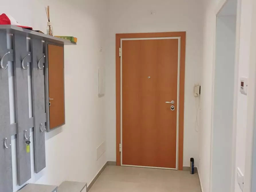 Immagine 2 di Appartamento in vendita  a Camaiore