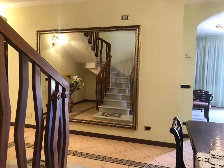 Immagine 3 di Villa in vendita  a Pietrasanta