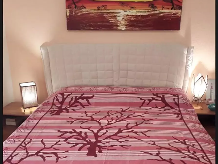 Immagine 10 di Appartamento in affitto  a Isola Di Capo Rizzuto