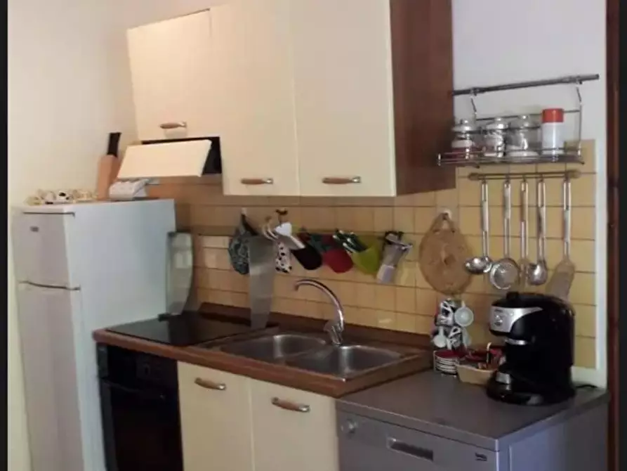 Immagine 5 di Appartamento in affitto  a Isola Di Capo Rizzuto