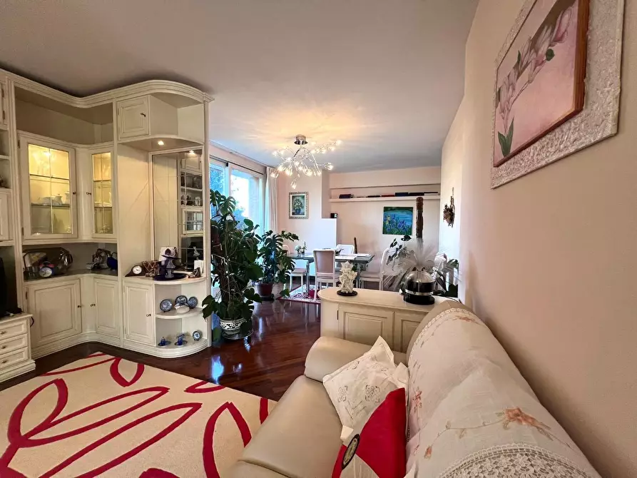 Immagine 14 di Villa in vendita  a Cerreto Guidi