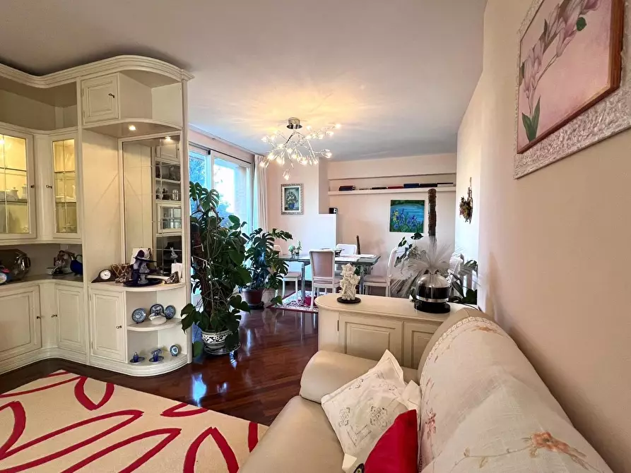 Immagine 7 di Villa in vendita  a Cerreto Guidi