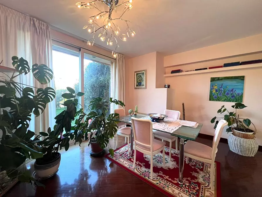 Immagine 6 di Villa in vendita  a Cerreto Guidi