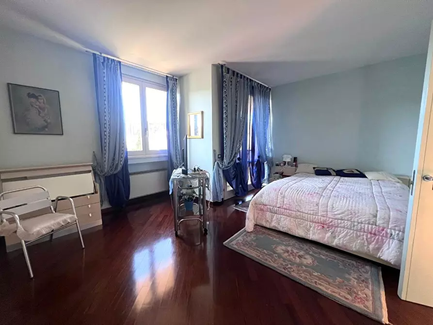 Immagine 26 di Villa in vendita  a Cerreto Guidi