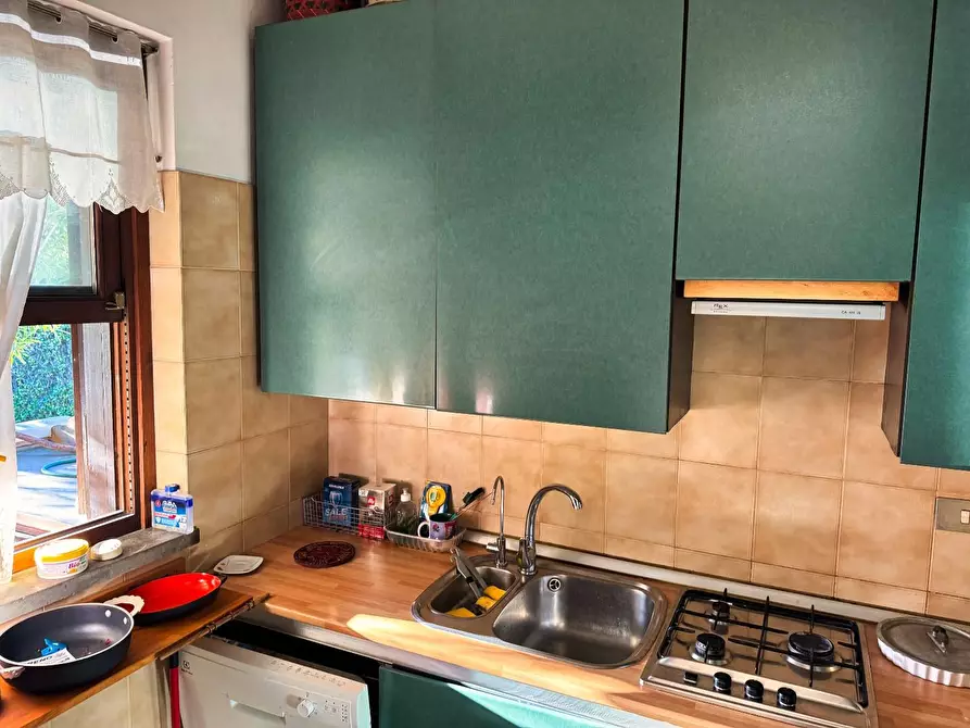 Immagine 4 di Villetta a schiera in vendita  a Massa