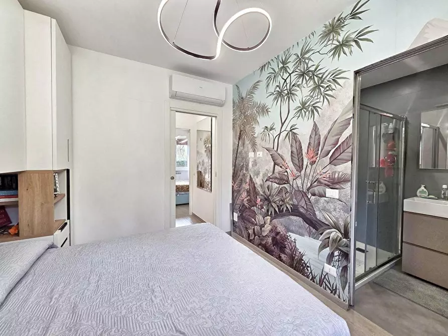 Immagine 17 di Appartamento in vendita  a Massa