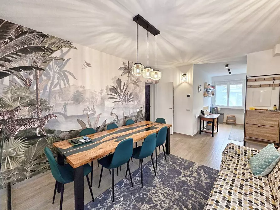 Immagine 9 di Appartamento in vendita  a Massa