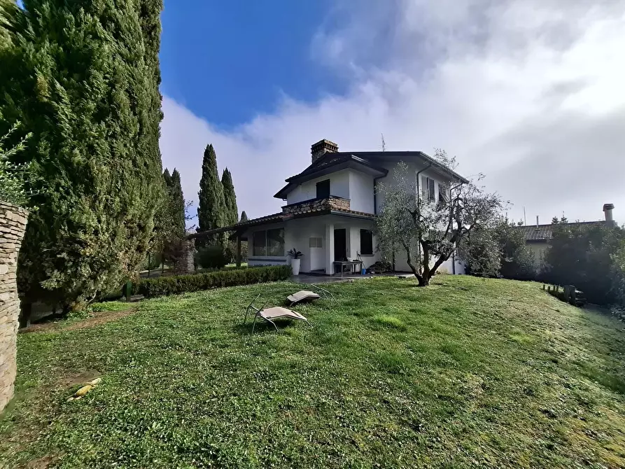 Immagine 5 di Villa in vendita  a Fucecchio