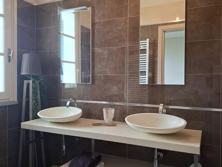 Immagine 32 di Villa in vendita  a Fucecchio