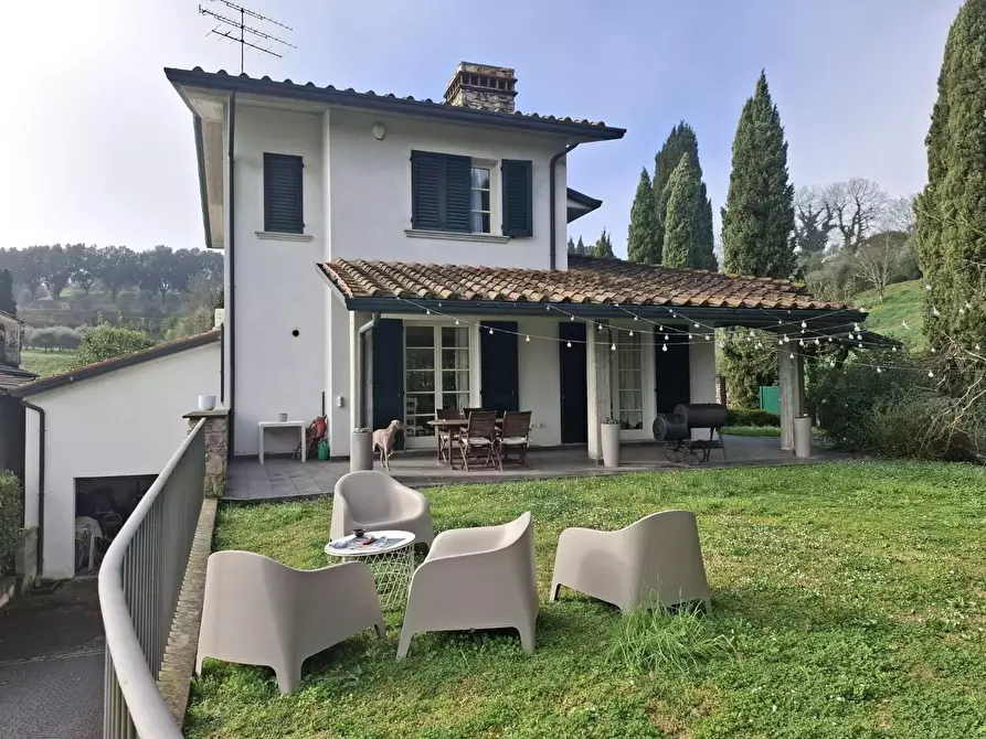 Immagine 12 di Villa in vendita  a Fucecchio
