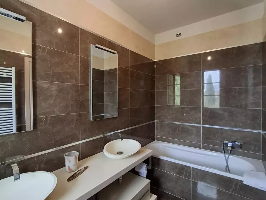 Immagine 36 di Villa in vendita  a Fucecchio