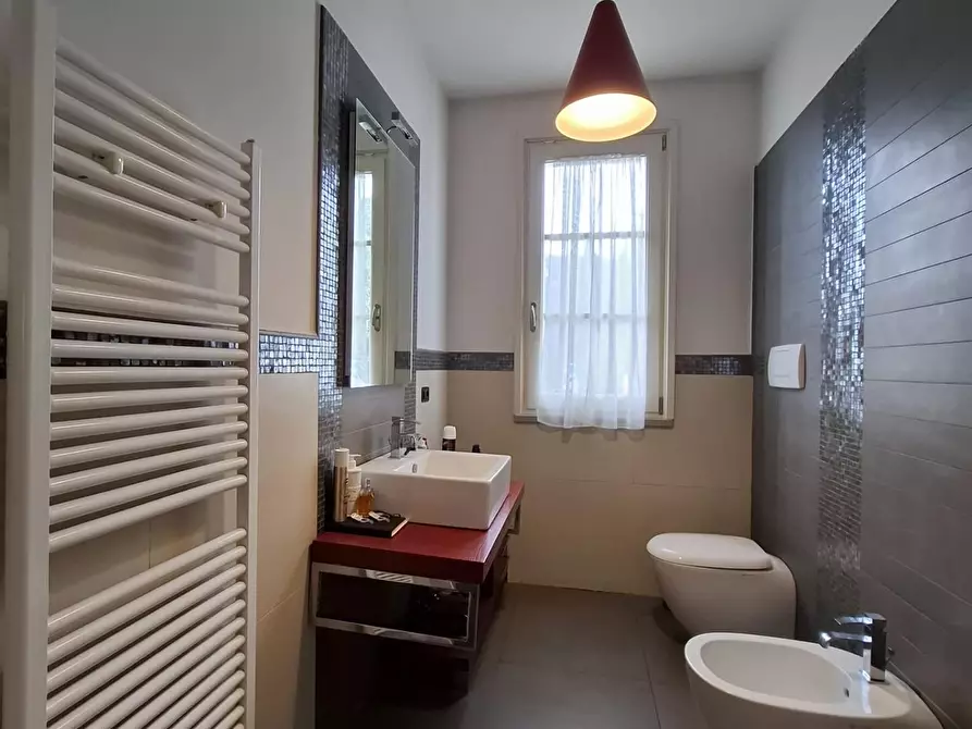 Immagine 56 di Villa in vendita  a Fucecchio