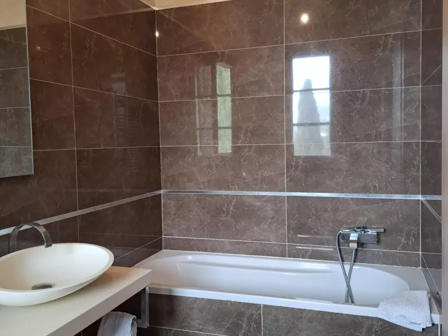 Immagine 33 di Villa in vendita  a Fucecchio