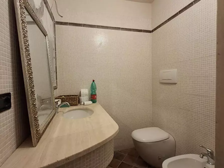 Immagine 61 di Villa in vendita  a Fucecchio