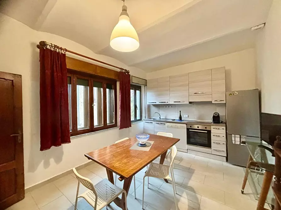 Immagine 11 di Mansarda in vendita  a Volterra