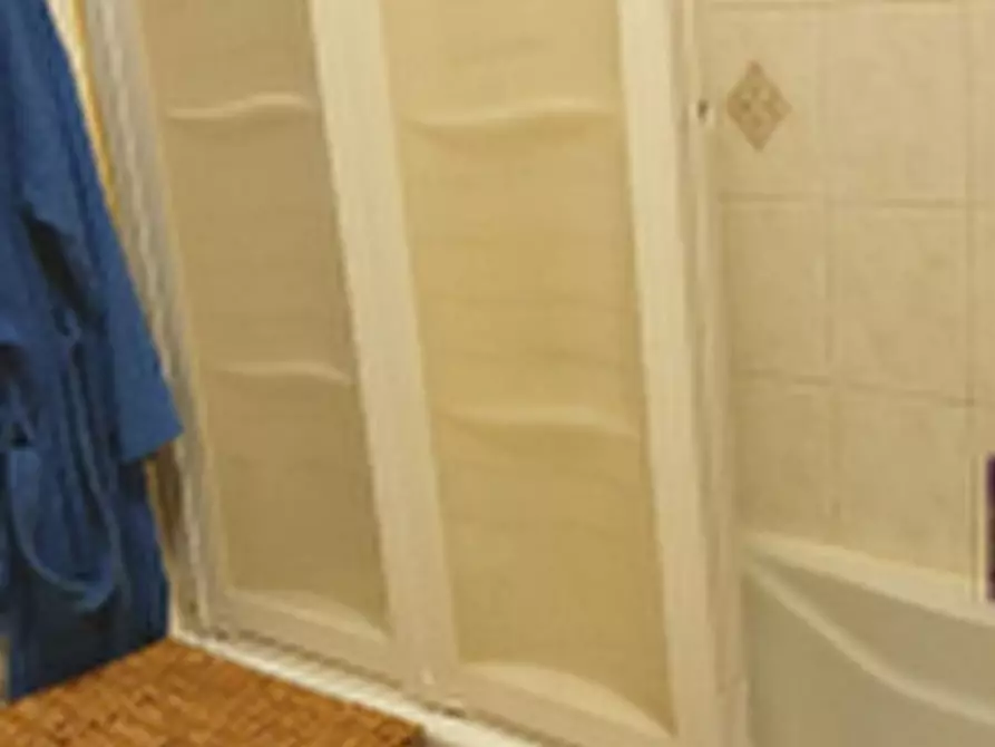 Immagine 10 di Appartamento in vendita  a Beinasco