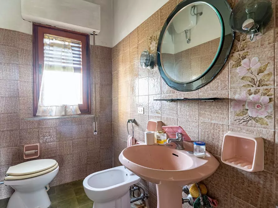 Immagine 30 di Villetta a schiera in vendita  a Empoli