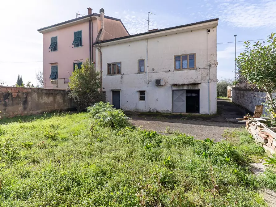 Immagine 3 di Villetta a schiera in vendita  a Empoli