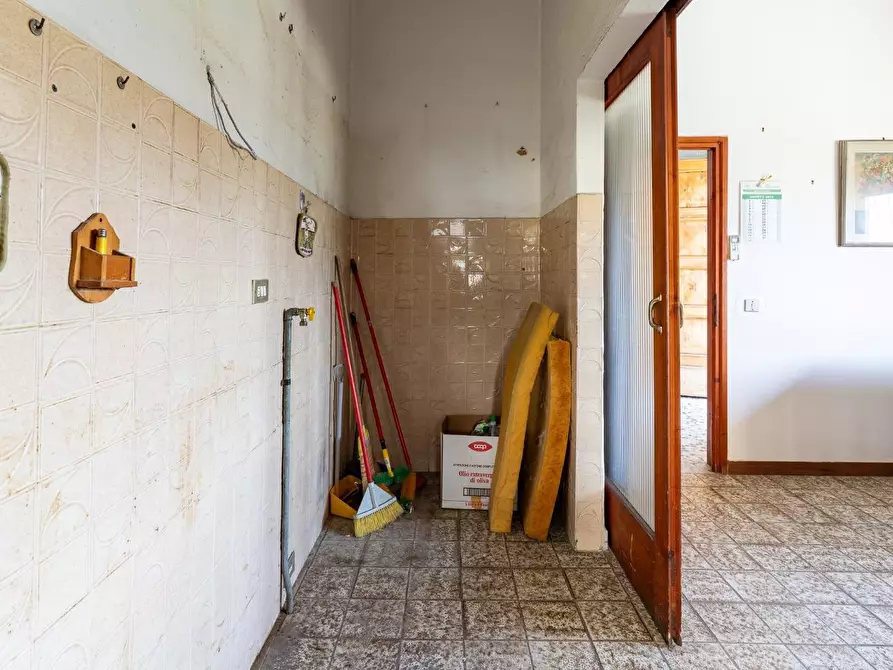 Immagine 16 di Villetta a schiera in vendita  a Empoli