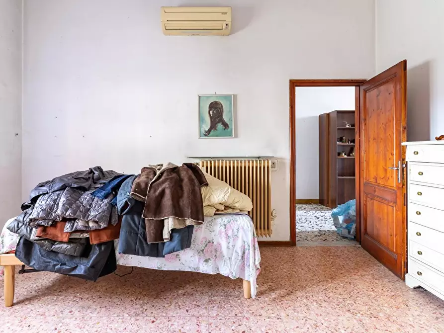 Immagine 25 di Villetta a schiera in vendita  a Empoli