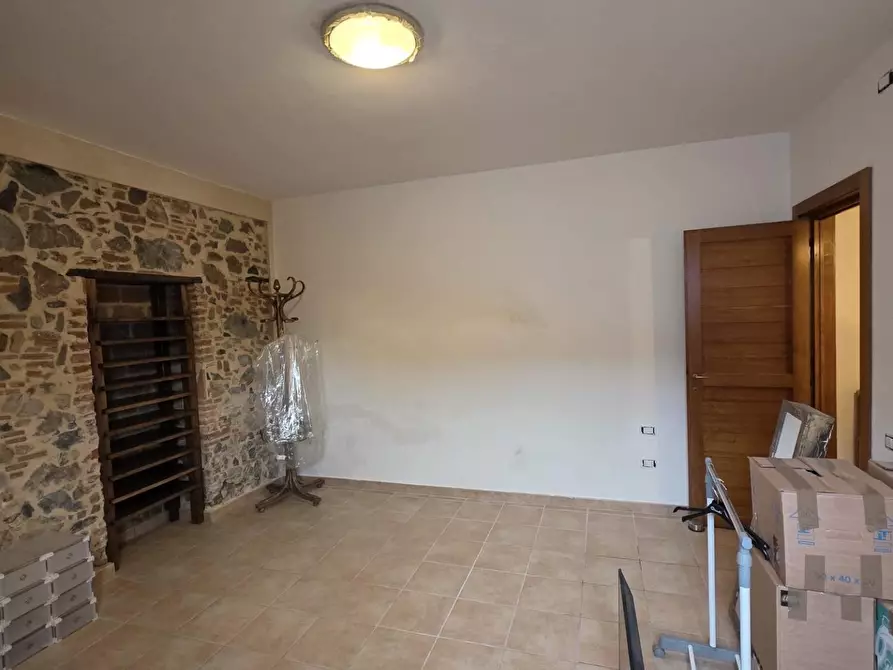 Immagine 14 di Casa semindipendente in vendita  a Massarosa