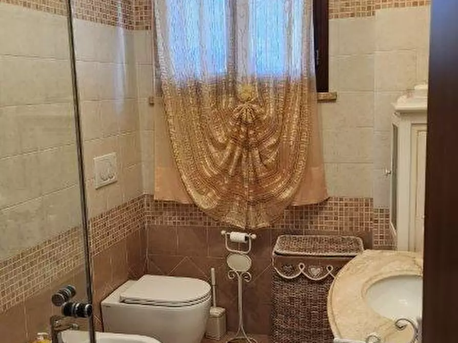 Immagine 10 di Appartamento in vendita  a Cascina