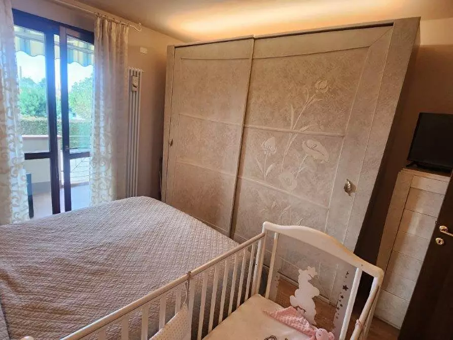 Immagine 15 di Appartamento in vendita  a Cascina