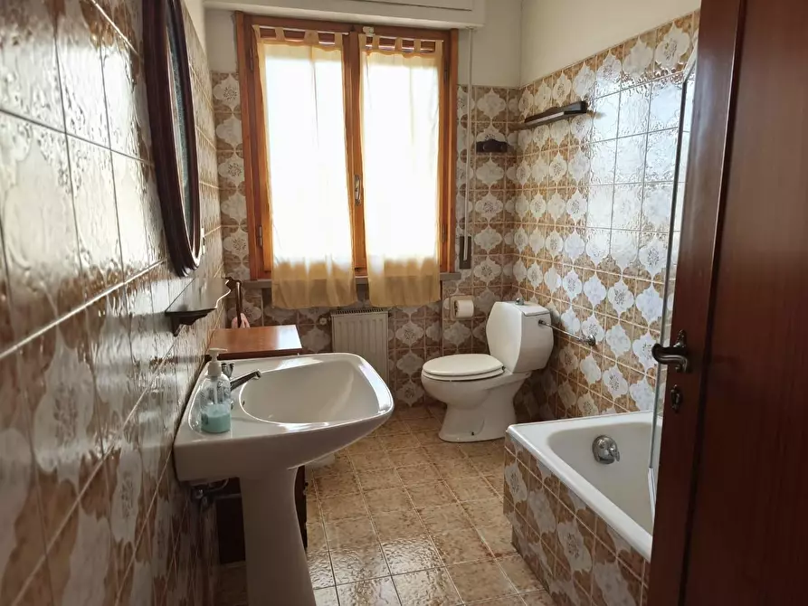 Immagine 14 di Appartamento in vendita  a Pontedera