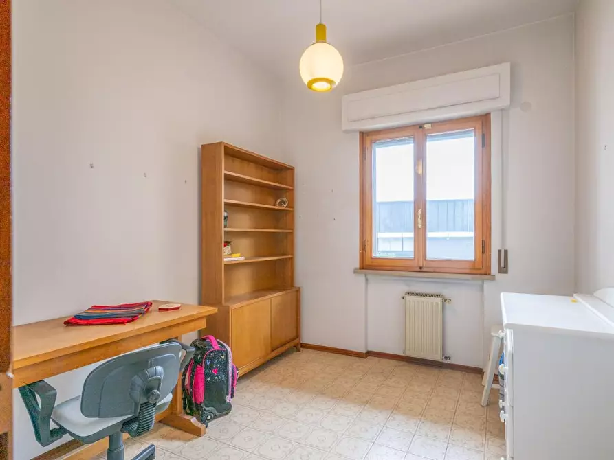 Immagine 12 di Appartamento in vendita  a Pontedera