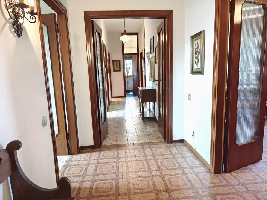 Immagine 5 di Appartamento in vendita  a Pontedera