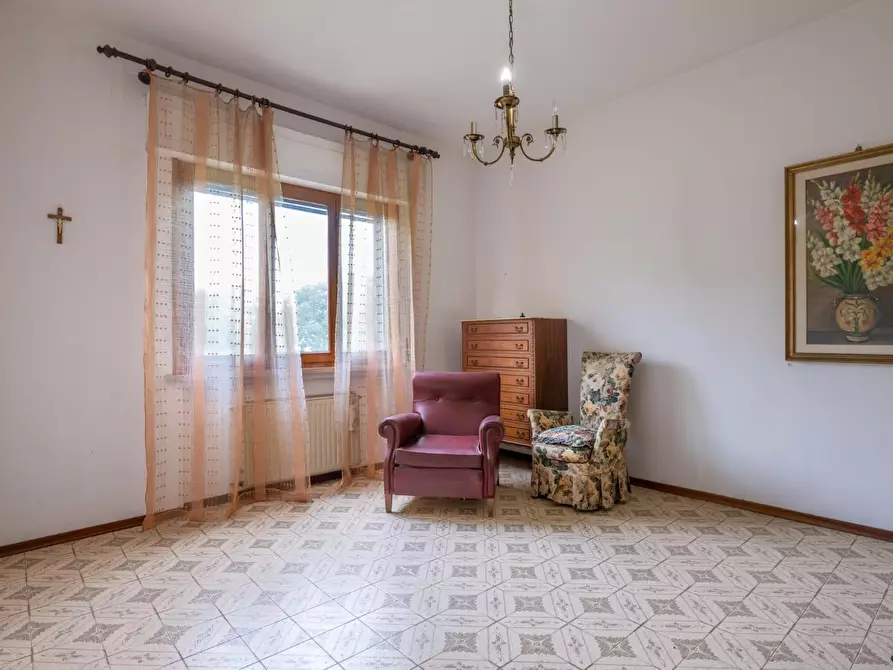 Immagine 20 di Appartamento in vendita  a Pontedera