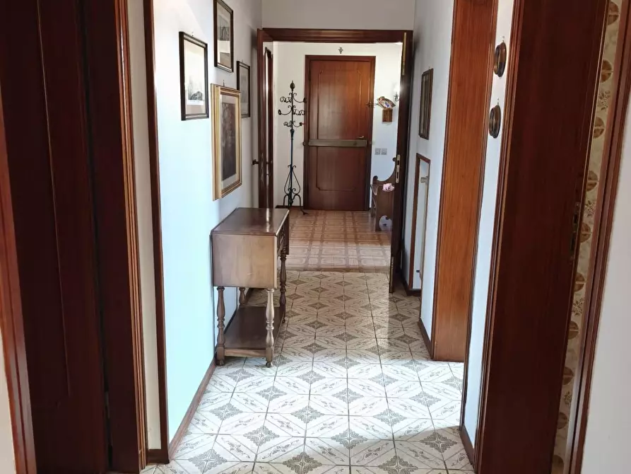 Immagine 21 di Appartamento in vendita  a Pontedera