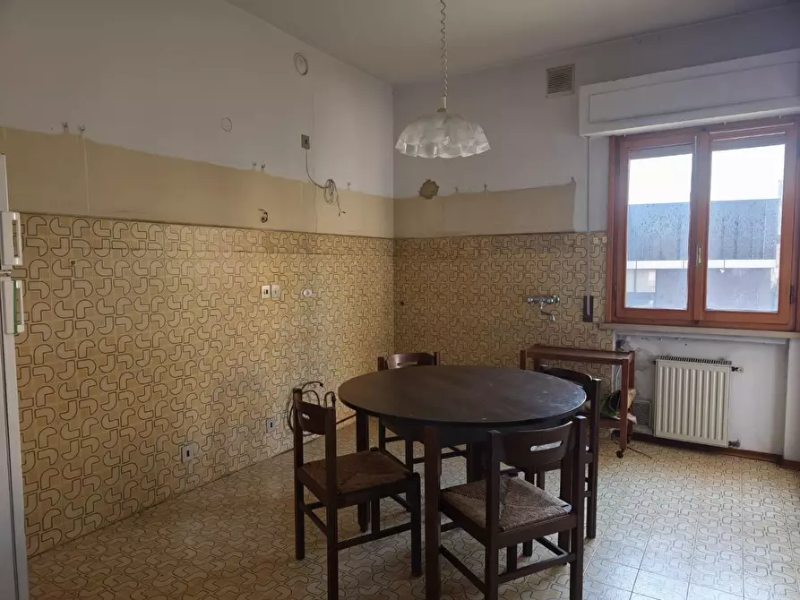 Immagine 9 di Appartamento in vendita  a Pontedera