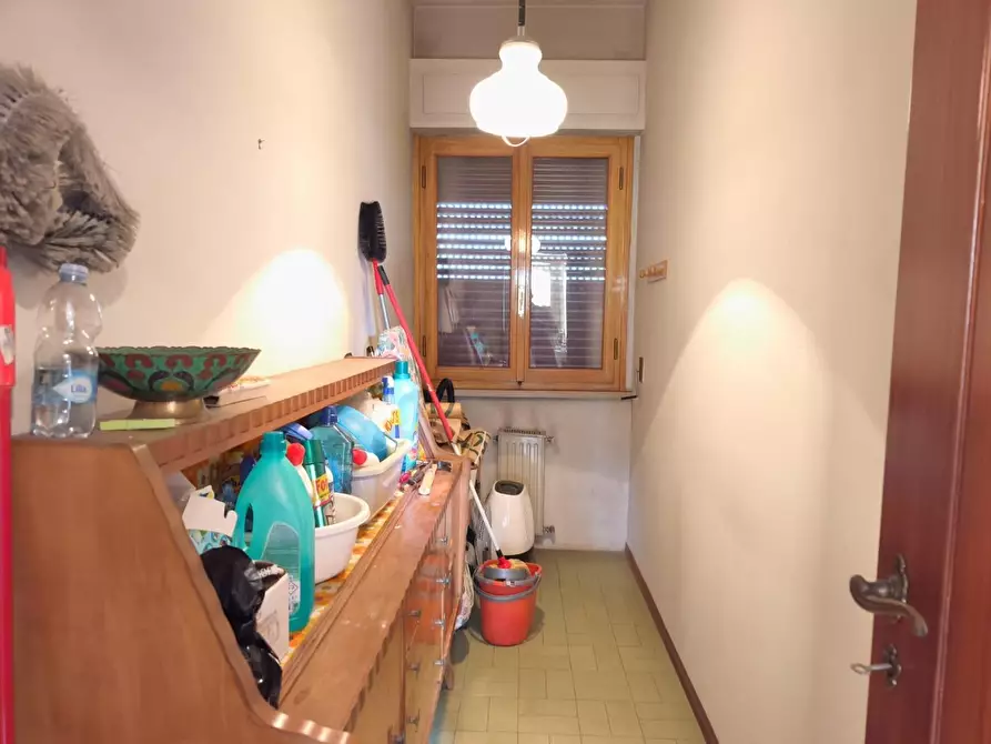 Immagine 15 di Appartamento in vendita  a Pontedera