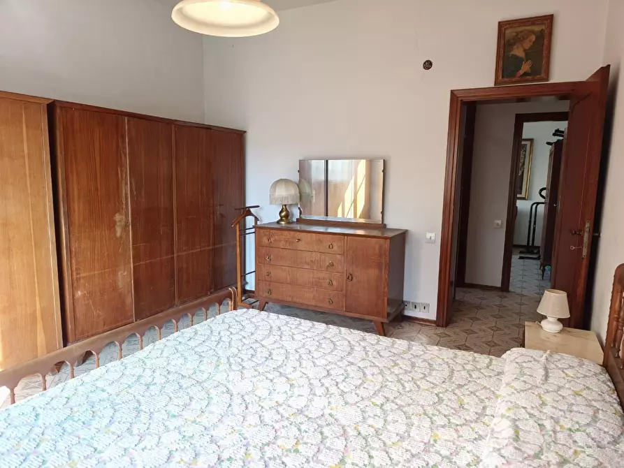 Immagine 19 di Appartamento in vendita  a Pontedera