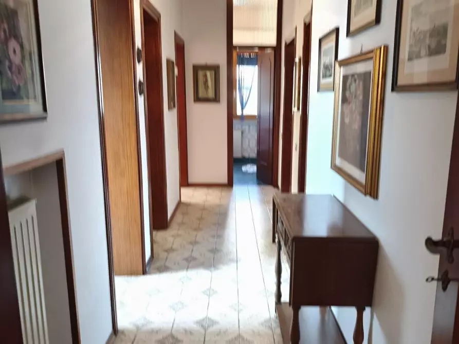 Immagine 12 di Appartamento in vendita  a Pontedera