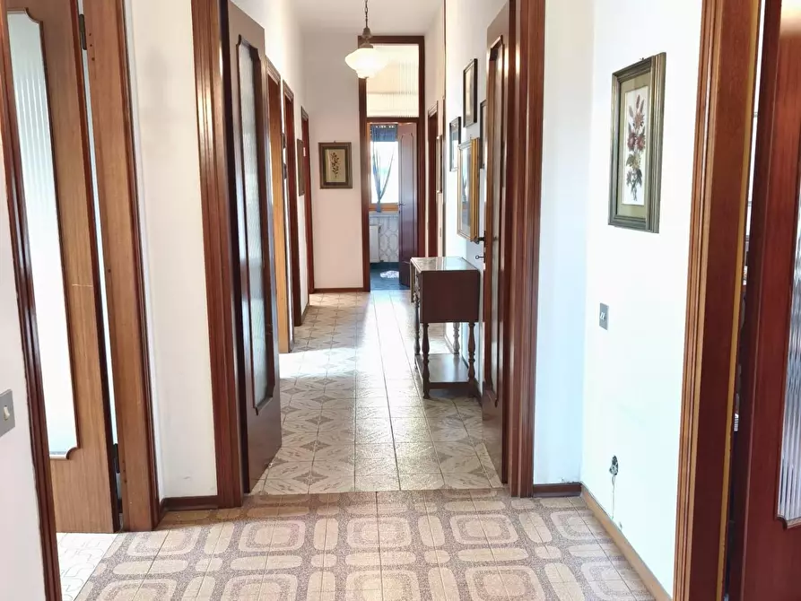 Immagine 4 di Appartamento in vendita  a Pontedera