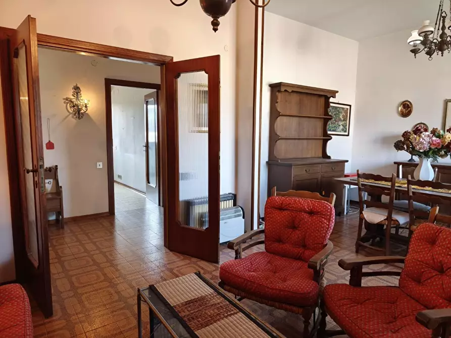 Immagine 8 di Appartamento in vendita  a Pontedera