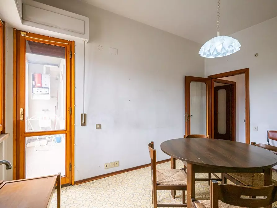 Immagine 10 di Appartamento in vendita  a Pontedera