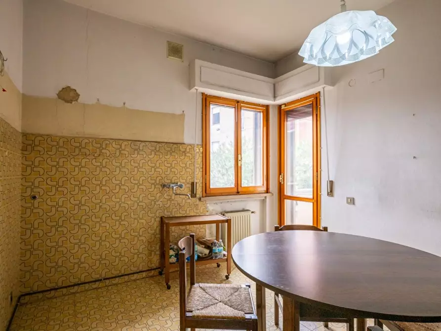 Immagine 9 di Appartamento in vendita  a Pontedera