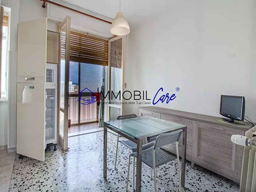 Immagine 13 di Appartamento in vendita  a Livorno